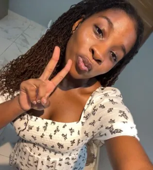Janiqua Boateng - Volunteer